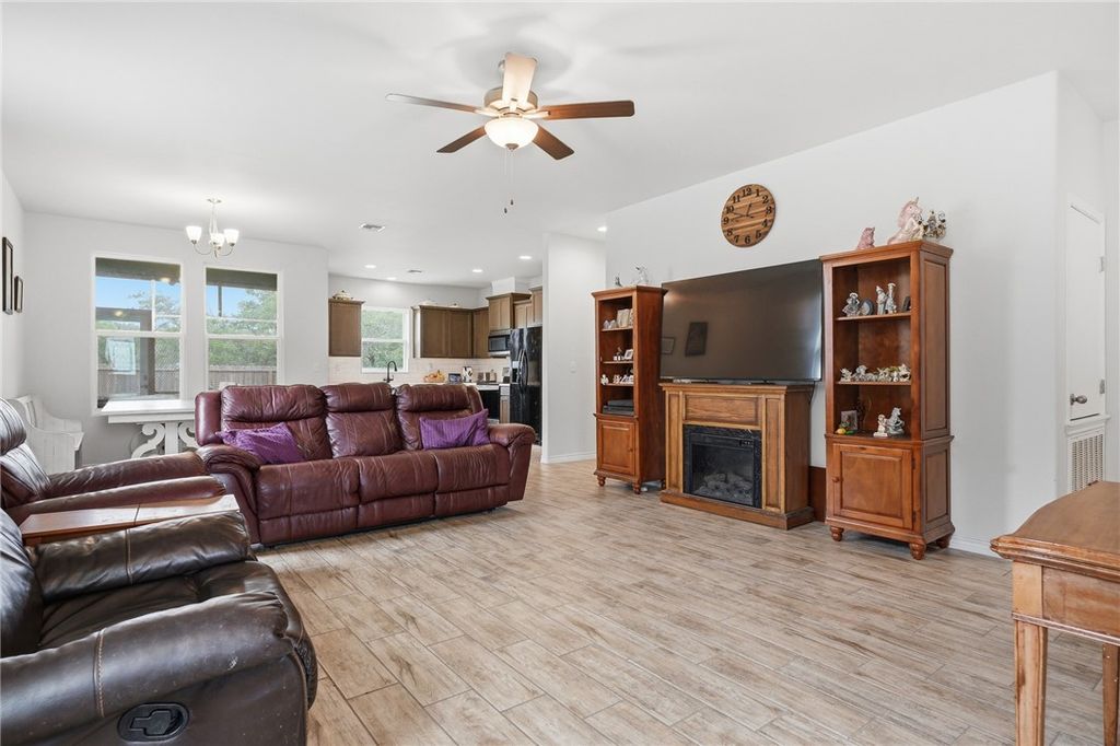 1924 Shellbank Ave, Aransas Pass, TX 78336 — photo 5