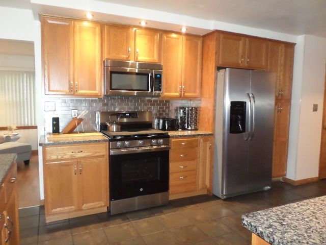 1142 E 34TH Street, Erie, PA 16504