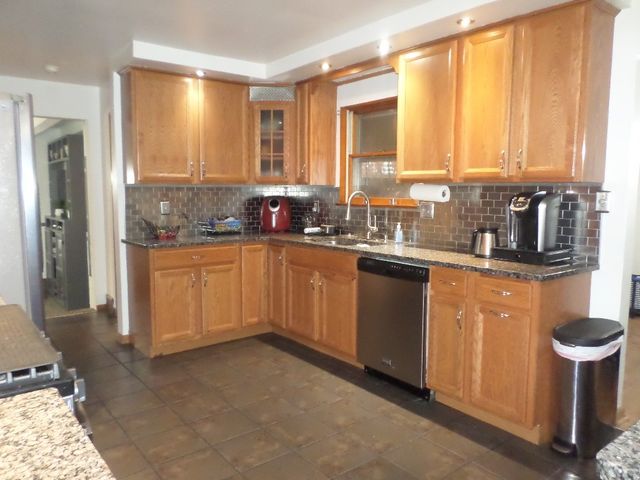 1142 E 34TH Street, Erie, PA 16504