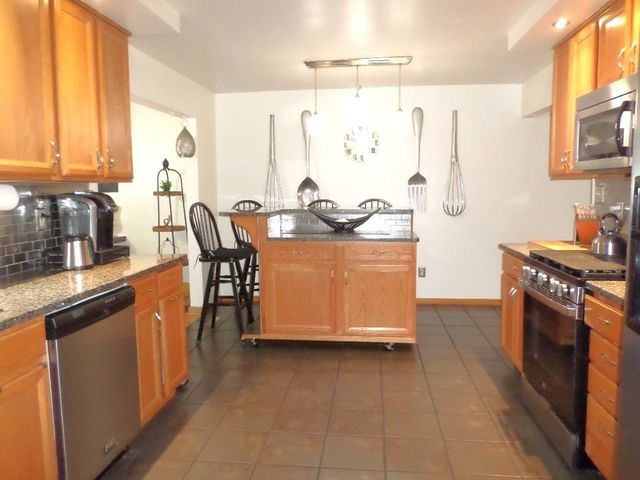 1142 E 34TH Street, Erie, PA 16504