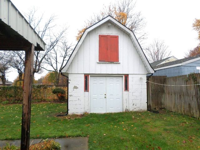 1142 E 34TH Street, Erie, PA 16504