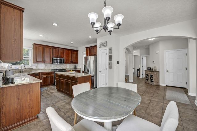 536 Apple Valley Circle, Delaware, OH 43015