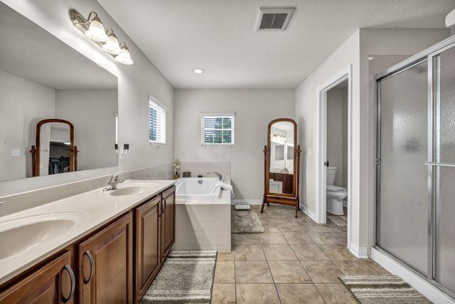 536 Apple Valley Circle, Delaware, OH 43015
