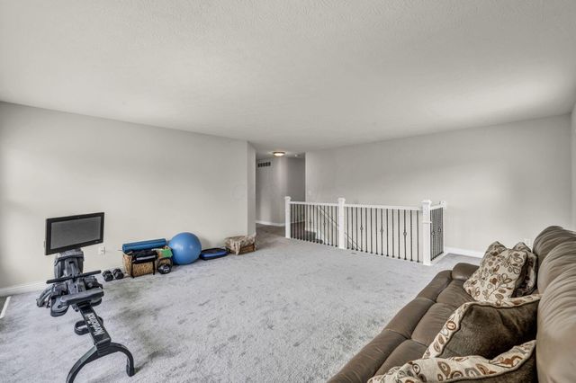 536 Apple Valley Circle, Delaware, OH 43015
