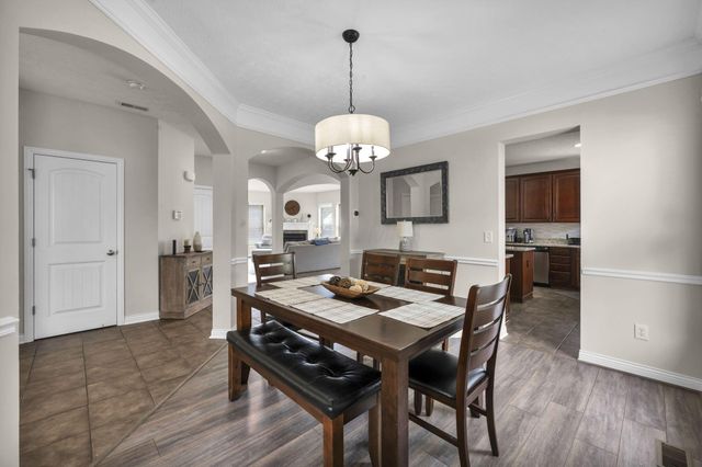 536 Apple Valley Circle, Delaware, OH 43015
