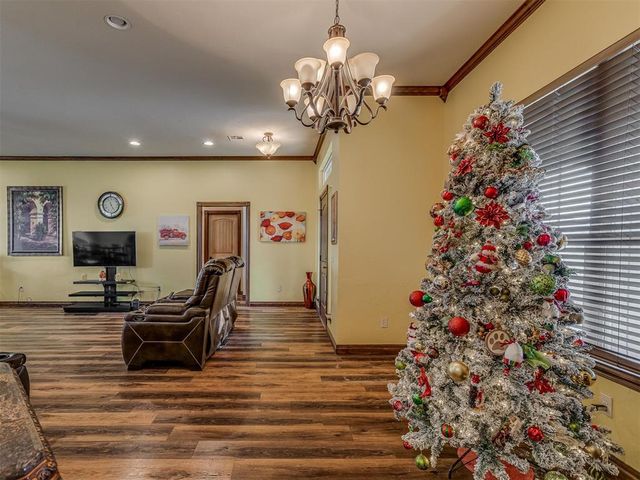 935 Silver Chase Drive, Choctaw, OK 73020