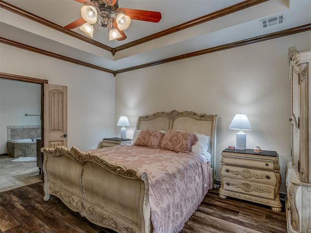 935 Silver Chase Drive, Choctaw, OK 73020