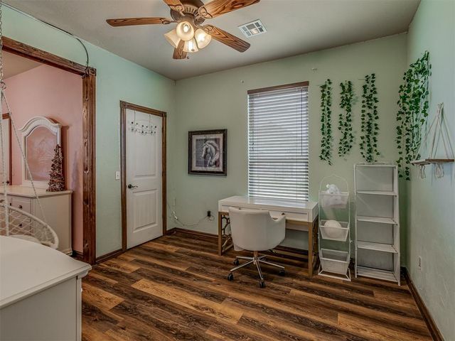 935 Silver Chase Drive, Choctaw, OK 73020