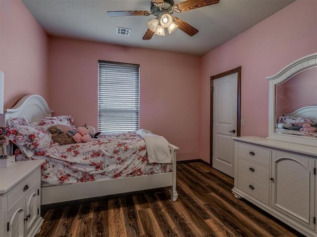 935 Silver Chase Drive, Choctaw, OK 73020