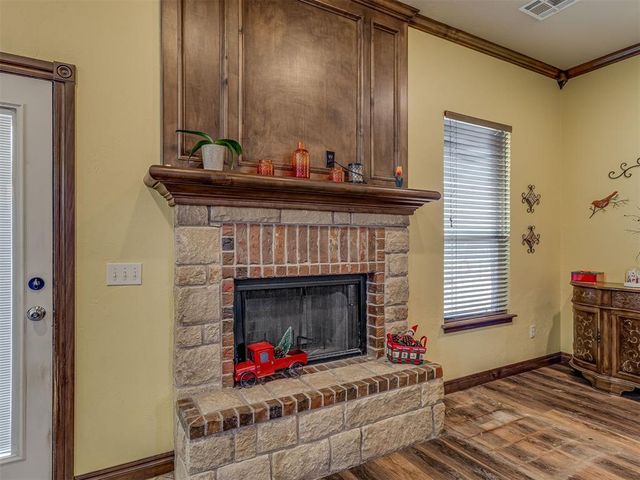 935 Silver Chase Drive, Choctaw, OK 73020