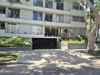 14506 Benefit Street 104, Sherman Oaks, CA 91403