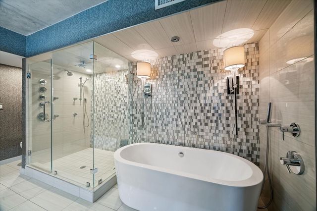 6007 Memorial Drive 304, Houston, TX 77007
