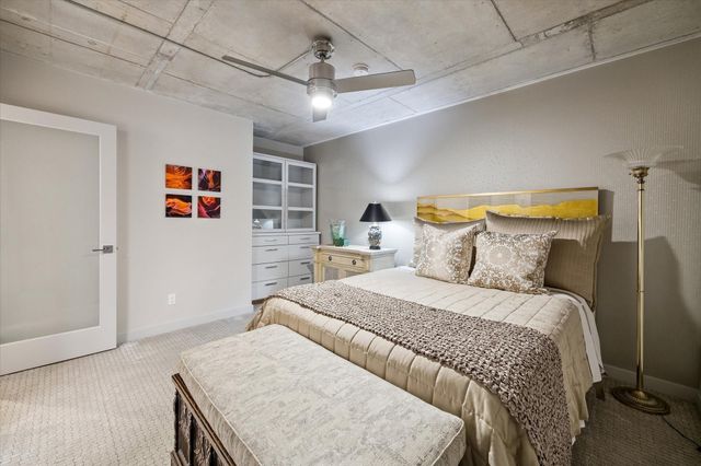 6007 Memorial Drive 304, Houston, TX 77007