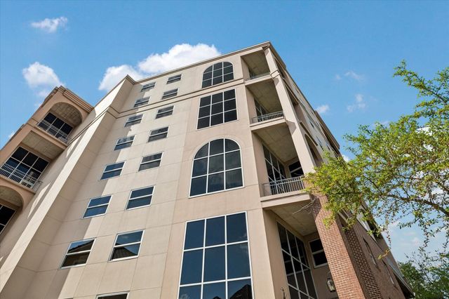 6007 Memorial Drive 304, Houston, TX 77007