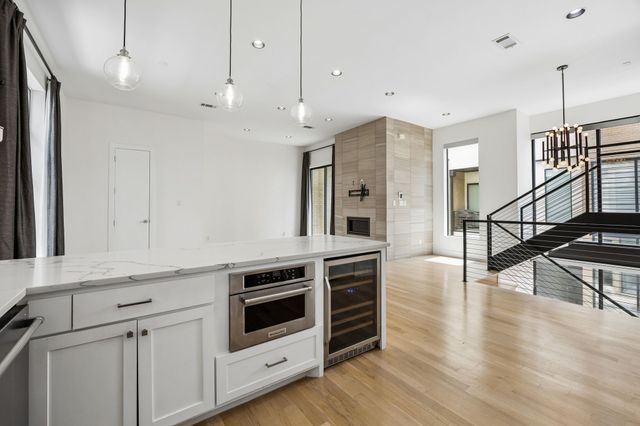 1851 Summit Avenue 4, Dallas, TX 75206