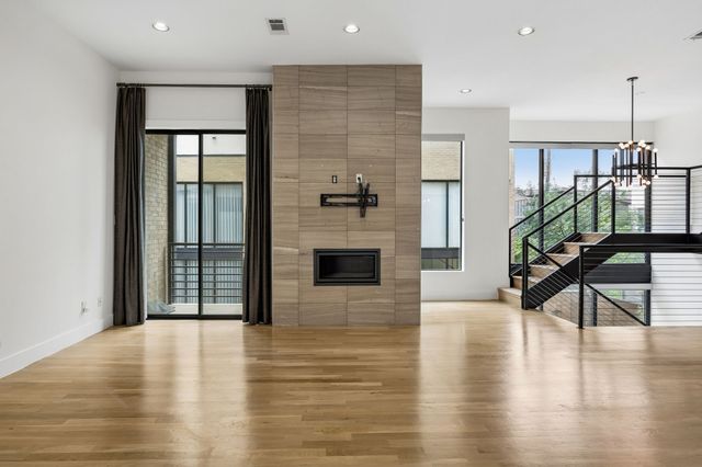 1851 Summit Avenue 4, Dallas, TX 75206