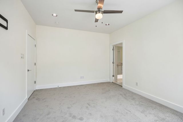 1851 Summit Avenue 4, Dallas, TX 75206