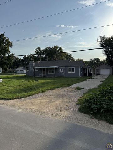 2201 NW Clay ST, Topeka, KS 66608