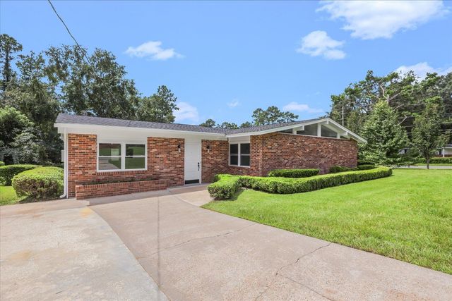2401 Jim Lee Road, Tallahassee, FL 32301