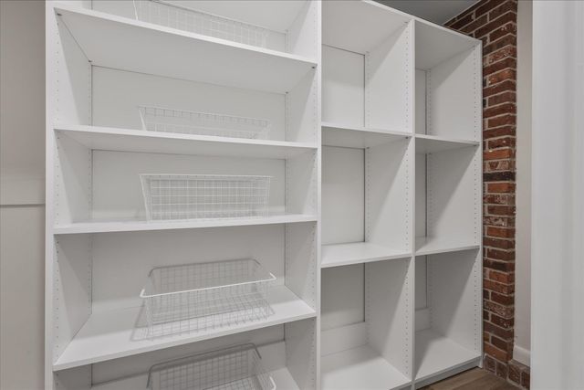 2401 Jim Lee Road, Tallahassee, FL 32301