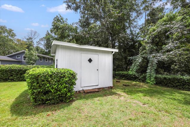 2401 Jim Lee Road, Tallahassee, FL 32301