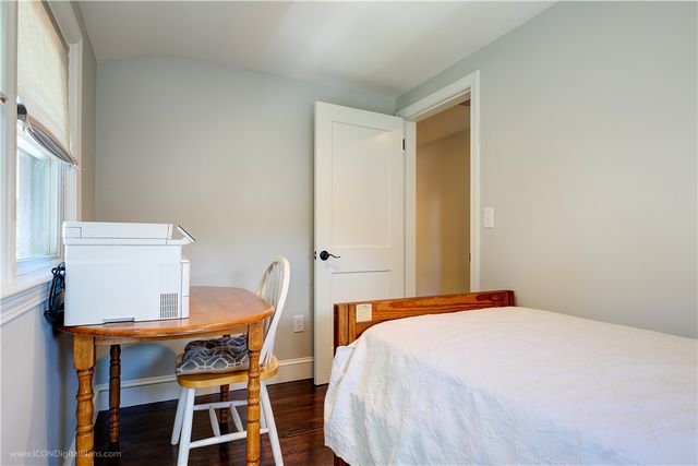18 Sylvan Terrace, Newport, RI 02840