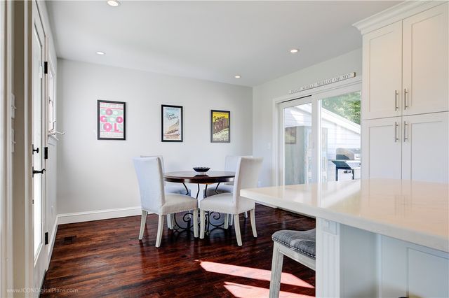 18 Sylvan Terrace, Newport, RI 02840