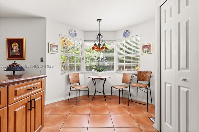 15867 SW 44th St, Miami, FL 33185