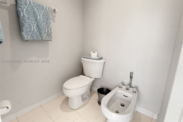 15867 SW 44th St, Miami, FL 33185