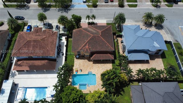 15867 SW 44th St, Miami, FL 33185