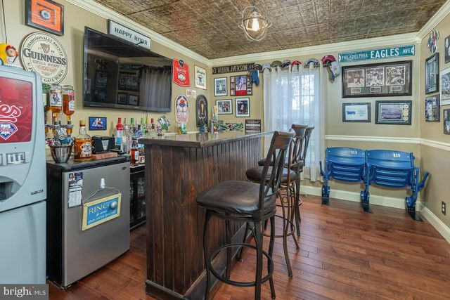 106 GLASGOW RD, Williamstown, NJ 08094