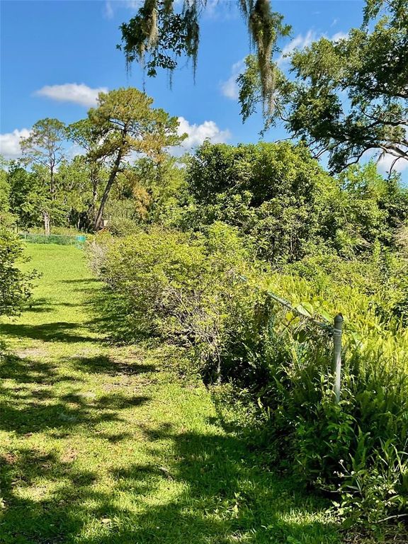 Image 5 of property listing at PAIGE AVENUE, New Smyrna Beach, FL 32168