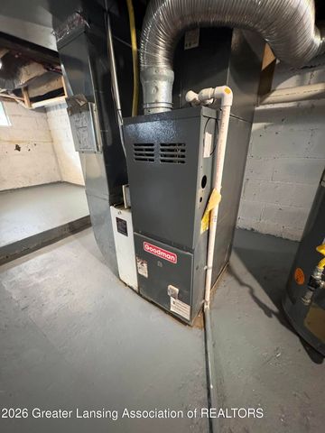 319 Howe Street, Lansing, MI 48915