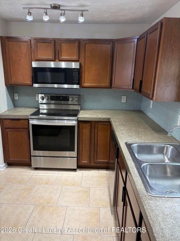 319 Howe Street, Lansing, MI 48915