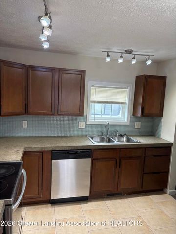 319 Howe Street, Lansing, MI 48915