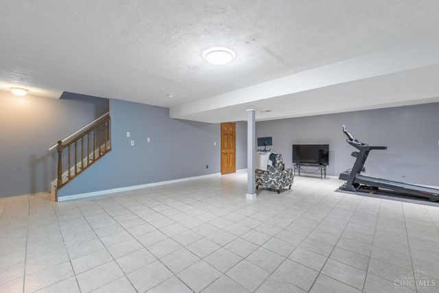 480 Harvest Drive, Trenton, OH 45067