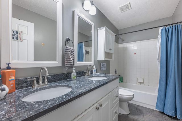 480 Harvest Drive, Trenton, OH 45067