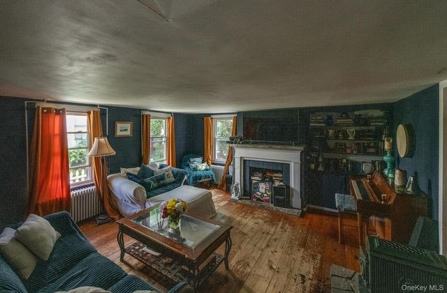 88 S Hamilton Street, Poughkeepsie, NY 12601
