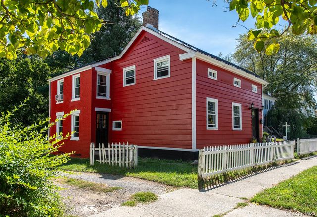 88 S Hamilton Street, Poughkeepsie, NY 12601