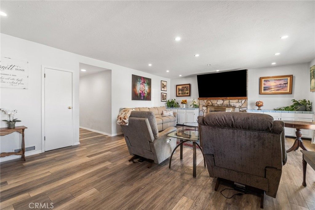 2430 W 239th Street, Torrance, CA 90501 — photo 4