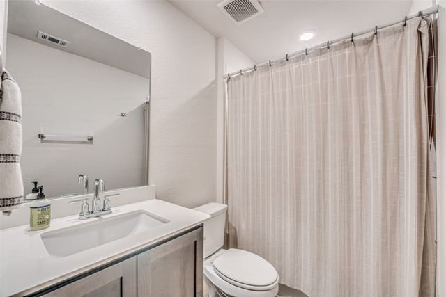 3821 KENWORTH Lane, Mckinney, TX 75071