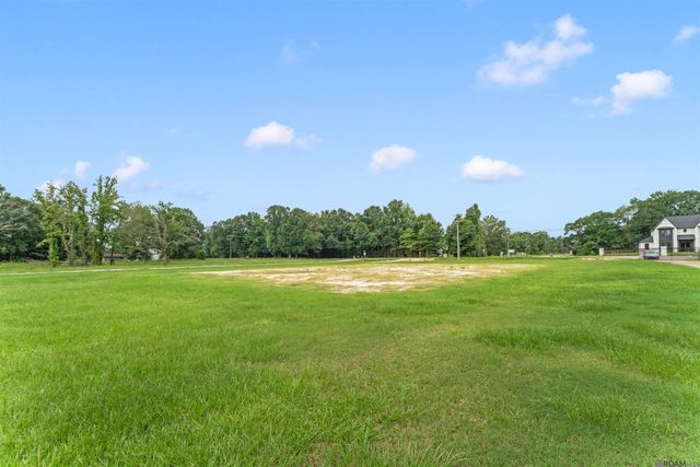 15314 Joor Rd, Zachary, LA 70791