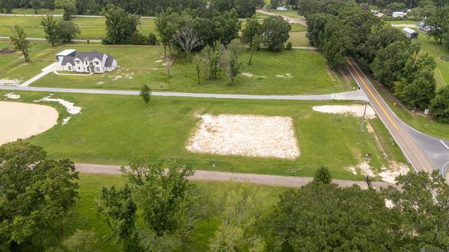 15314 Joor Rd, Zachary, LA 70791