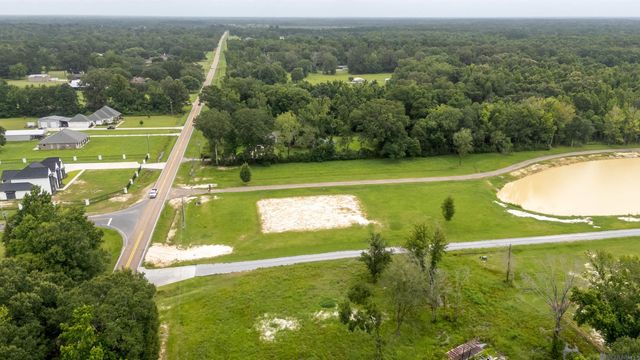 15314 Joor Rd, Zachary, LA 70791