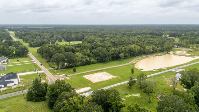 15314 Joor Rd, Zachary, LA 70791
