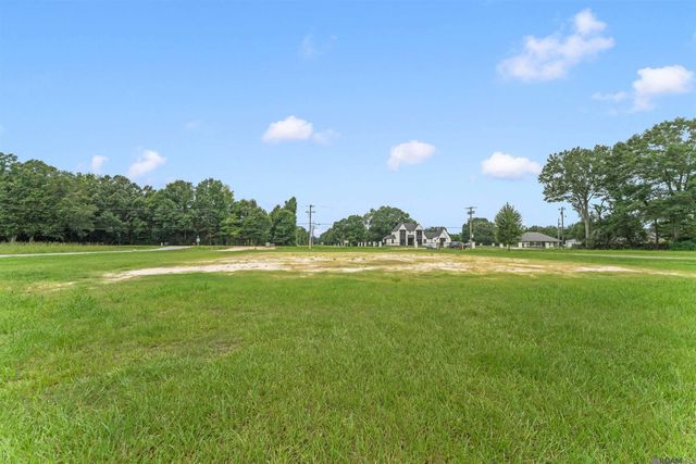 15314 Joor Rd, Zachary, LA 70791
