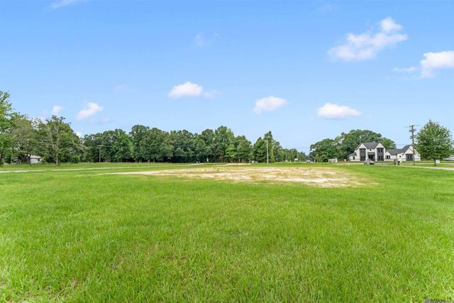 15314 Joor Rd, Zachary, LA 70791