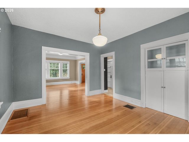 4406 Ne 14TH Ave, Portland, OR 97211