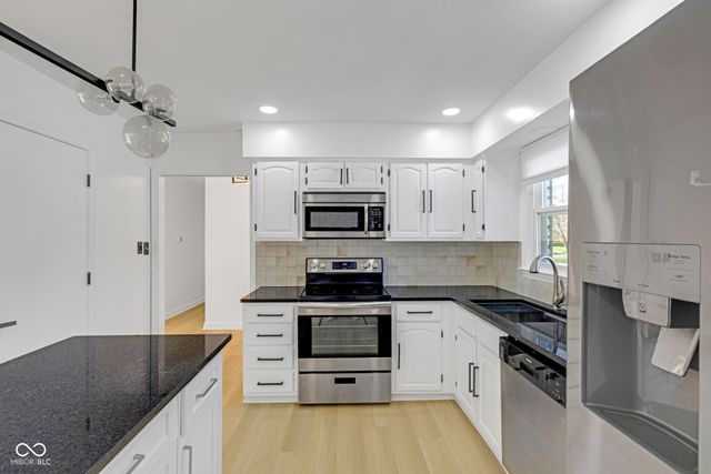 3141 Citadel Court, Indianapolis, IN 46268