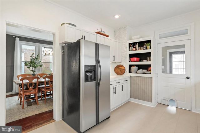 542 E LIBERTY STREET, Chambersburg, PA 17201